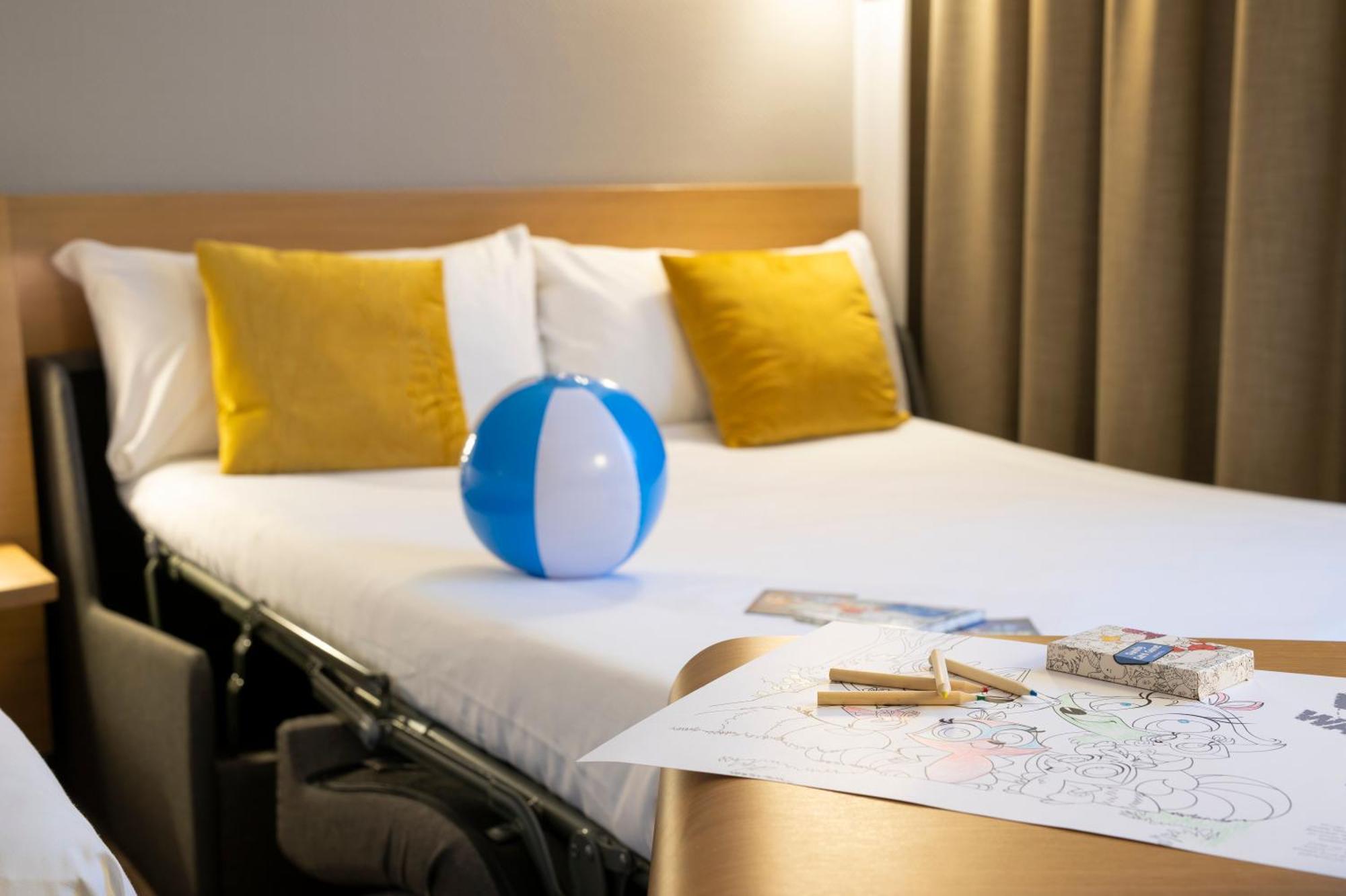 Novotel Hotel 4*